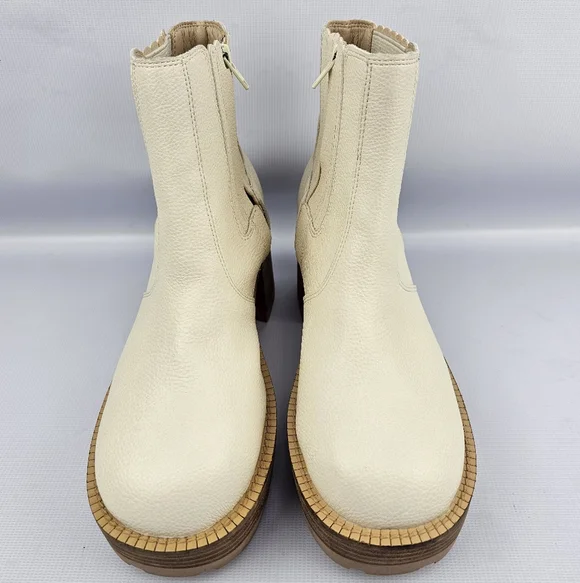 Oasis Society Aubrey Platform Vegan Leather Paneled Zip Boots Cream 7 - Picture 4 of 14